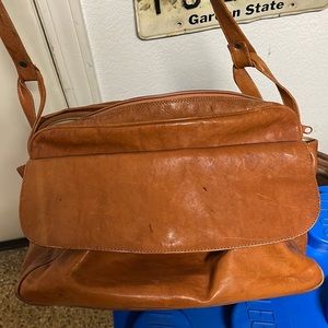 Vintage crossover bag